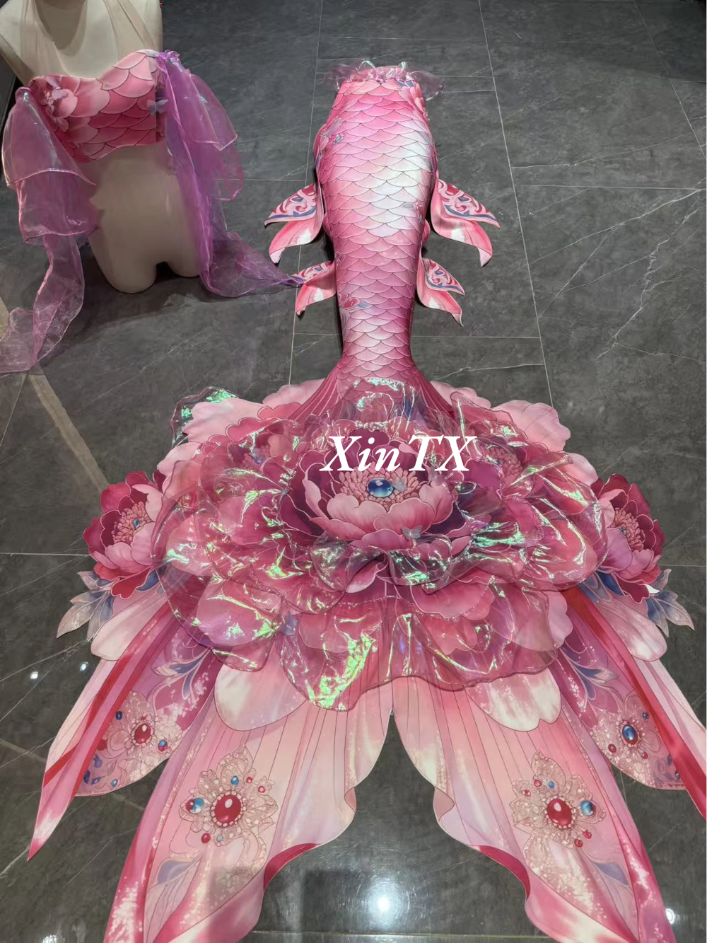 Mermaid Tail Peony Flower Plus - Aquarium & Marine Museum Kota Kinabalu recensione e prezzo