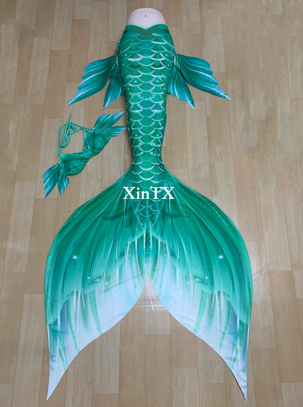 Adult Mermaid Tail Swimsuit wi - Aquarium & Marine Museum Kota Kinabalu recensione e prezzo