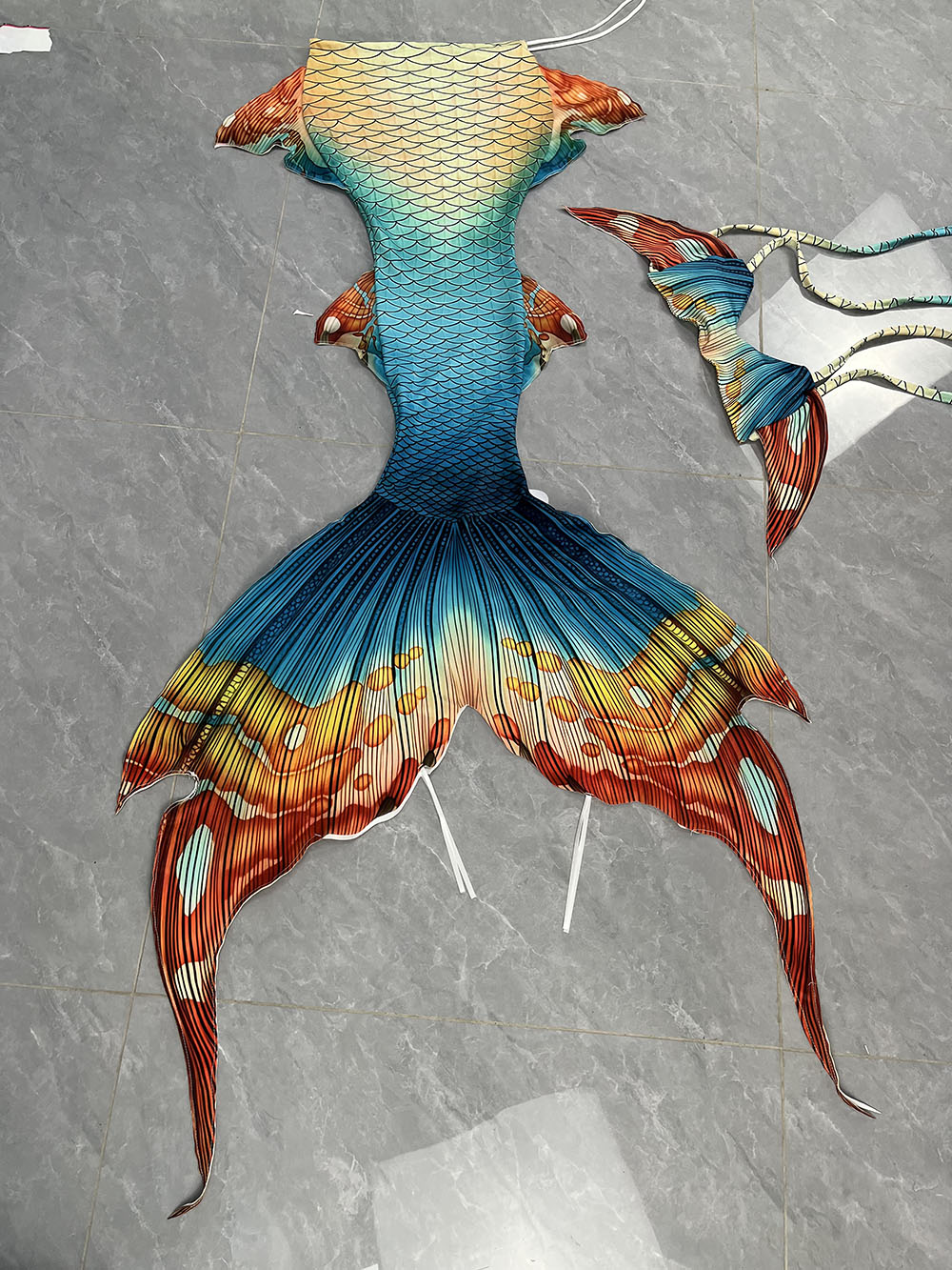 New Pattern Mermaid Tail Merma - Aquarium & Marine Museum Kota Kinabalu recensione e prezzo