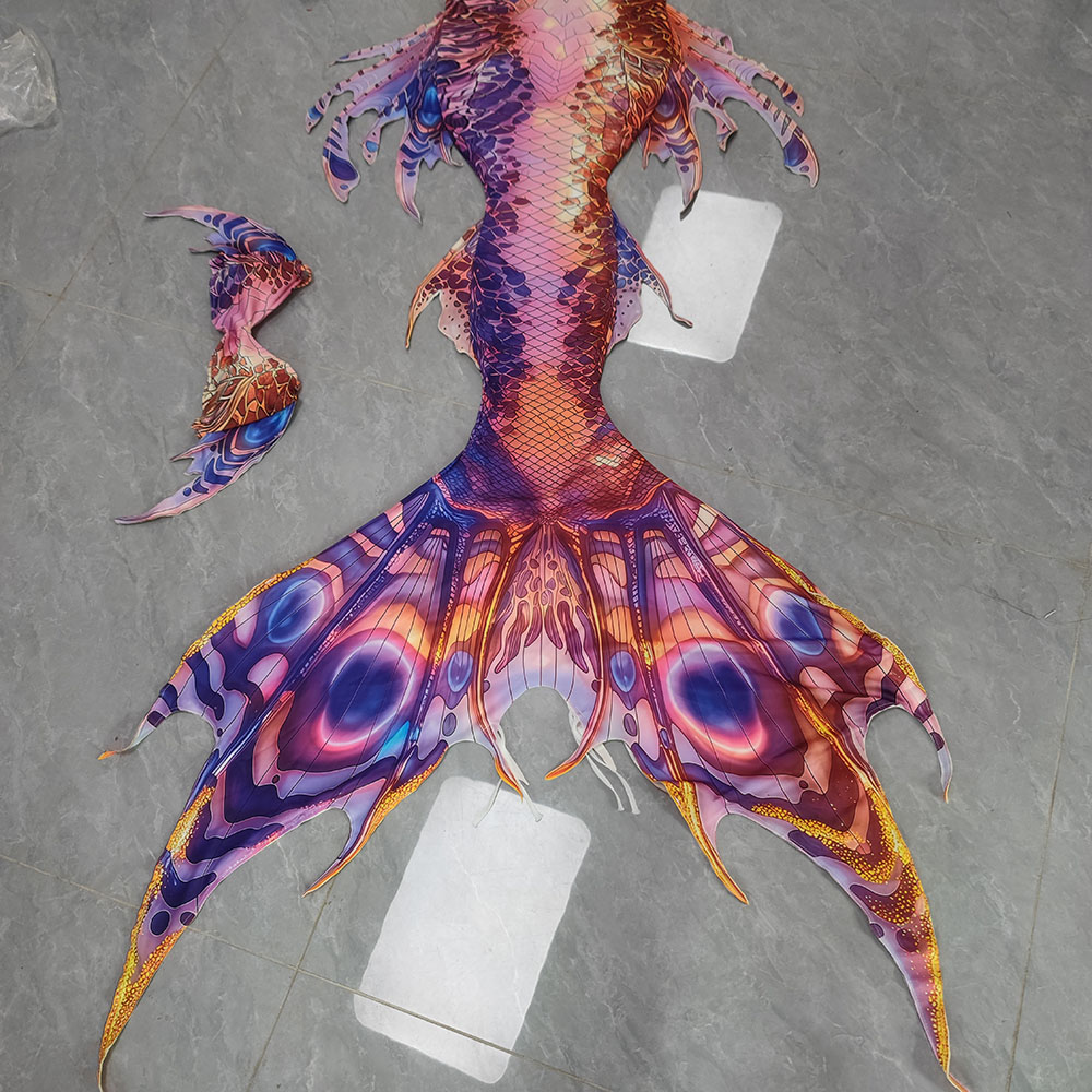 Original Colorful Mermaid Tail - Aquarium & Marine Museum Kota Kinabalu recensione e prezzo