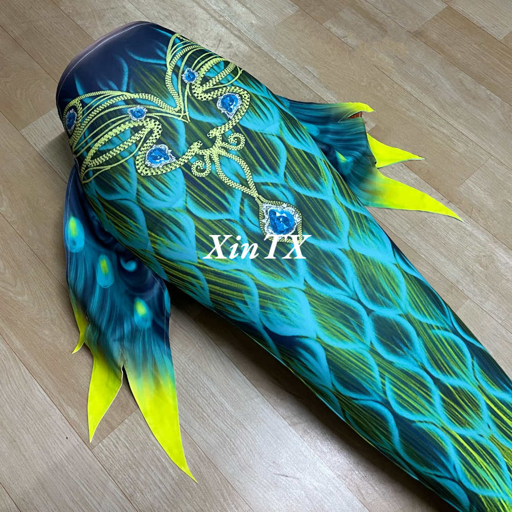 Mermaid Tail Adult Ladies Swim - Aquarium & Marine Museum Kota Kinabalu recensione e prezzo