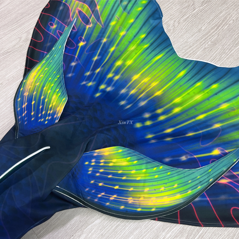 New Adult Mermaid Tail Fish Ta - Aquarium & Marine Museum Kota Kinabalu recensione e prezzo